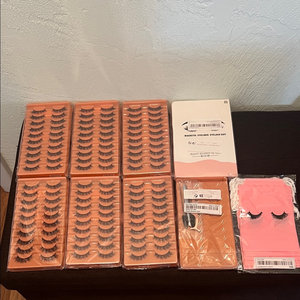 #0860** 7 pack of Fake-Eyelashes & Free pink bags fall’s lashes